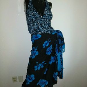 Bathing suit top w. sharong